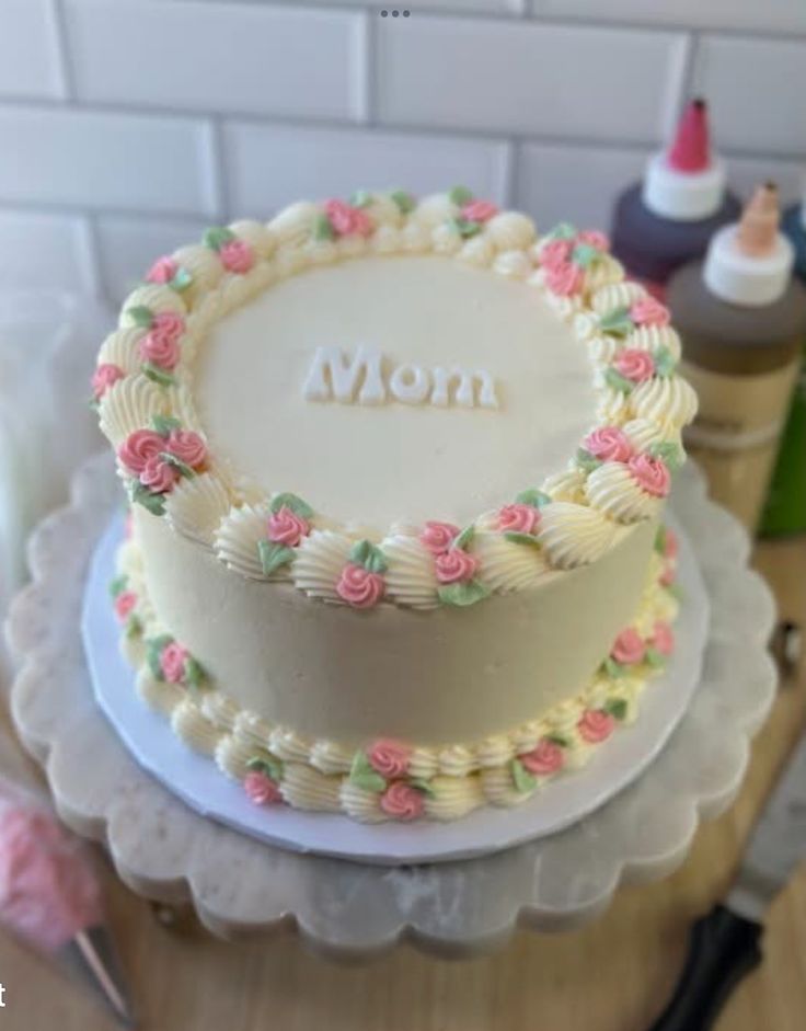 celebration mom cake