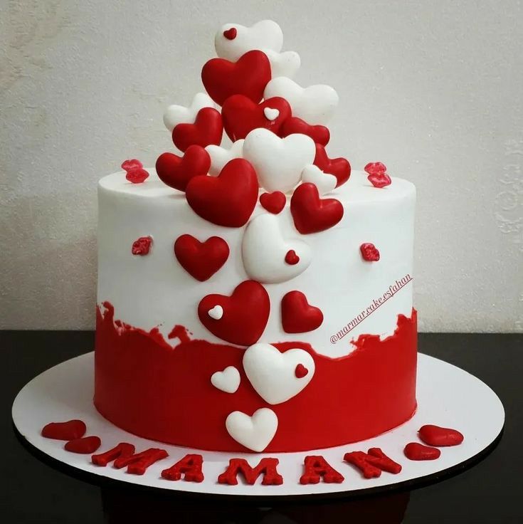 red & white bubble heart cake