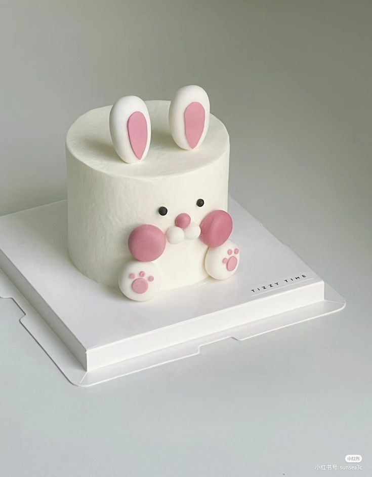 celebration ruuby bunny cake